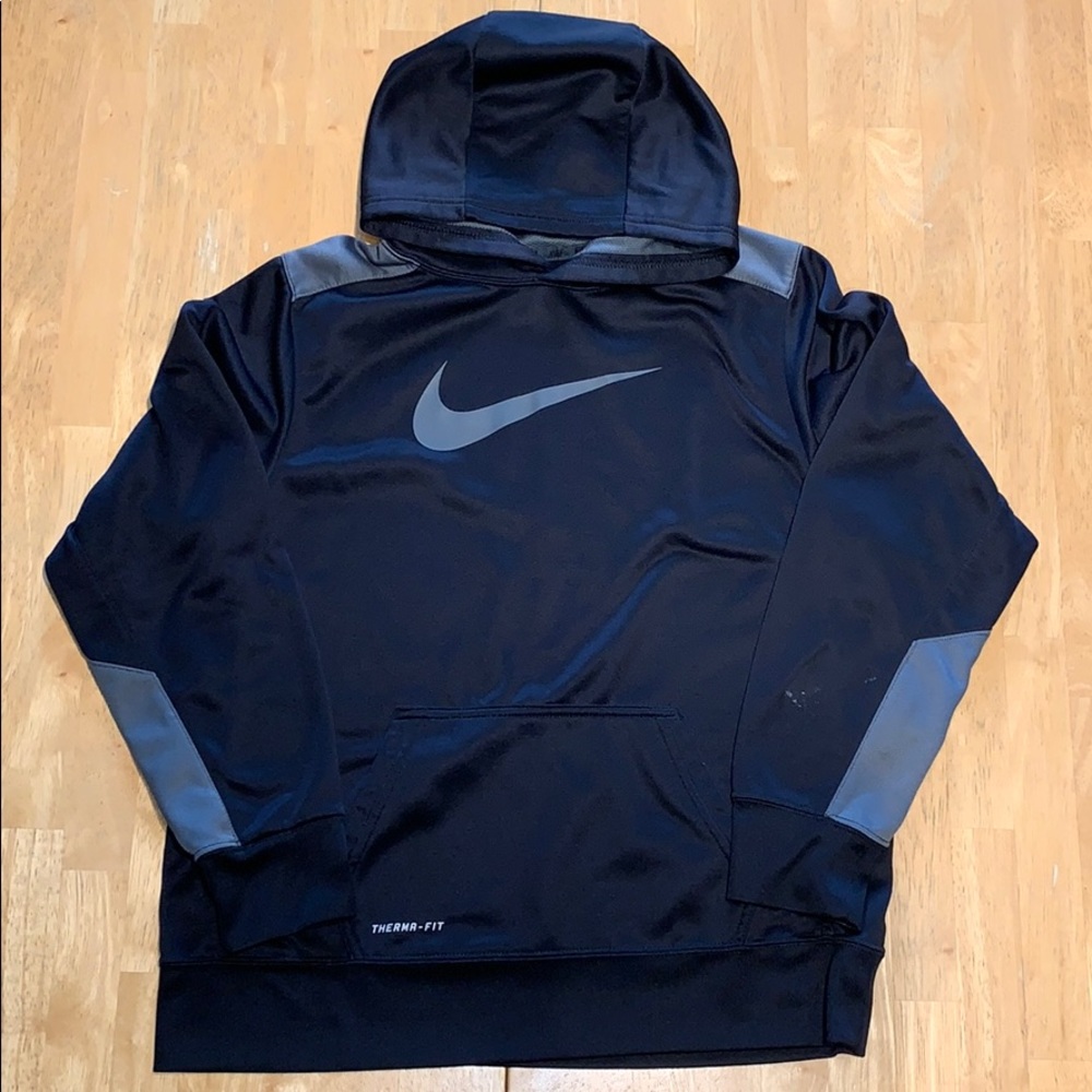 Nike Therma-Fit Hoodie
